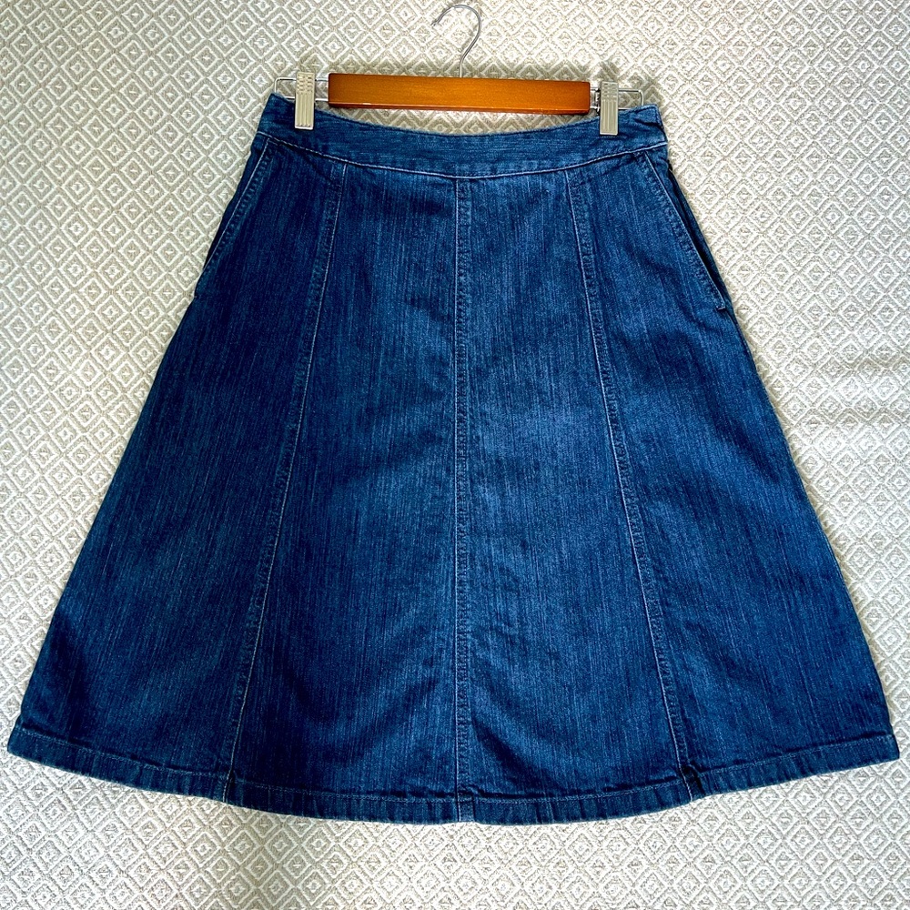 LL Bean A-Line Skirt
Blue denim 
Knee length